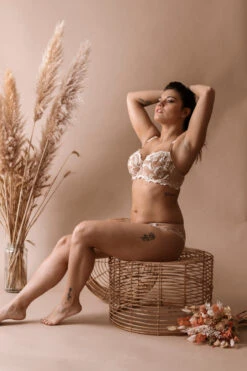 Soutien Gorge Emboitant Dressing Floral -Lingerie Sensuel Boutique MC202102041360 2 c8901139 d2c2 4aee 8797 af6127db8ef6