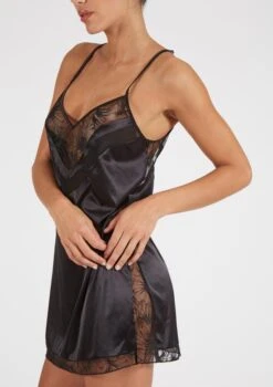 Nuisette Nuit à Broadway -Lingerie Sensuel Boutique NW51side 3 600x b3c9f7ff 5255 430c 8b67 e0c75fce1f8e