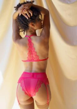 Porte Jarretelle Mystic Shadow Kiss -Lingerie Sensuel Boutique porte jarretelle rose mystic shadow atelier amour.4